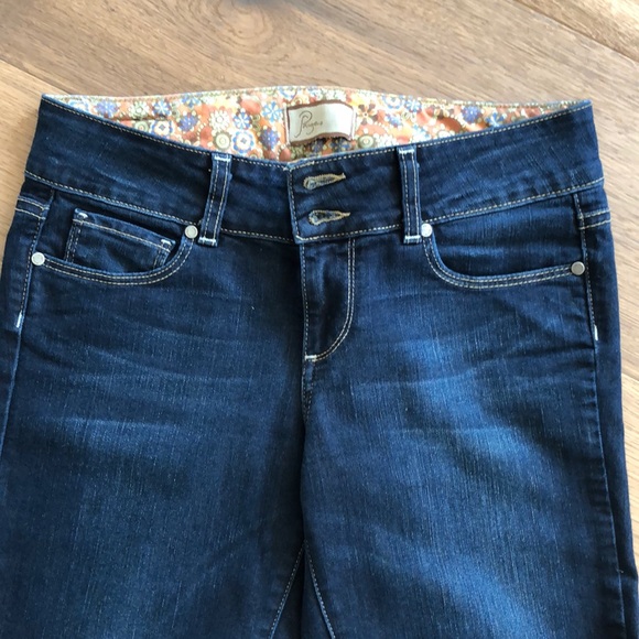 Jeans - Picture 3 of 3